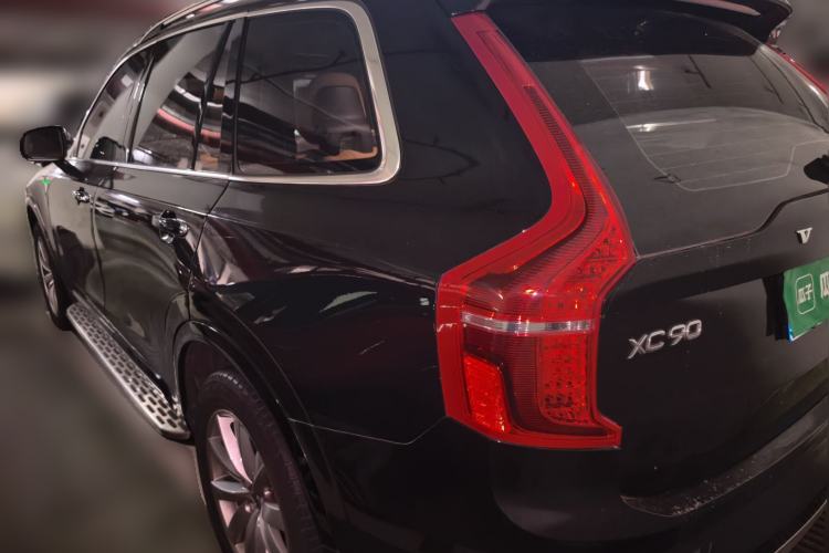 Used Volvo XC90 2018 T6 Zhiyi Edition 7-Seater Rear Left 45 Deg