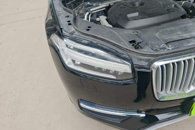 Used Volvo XC90 2018 T5 Zhiyi Edition 7-Seater Right Front Headlight
