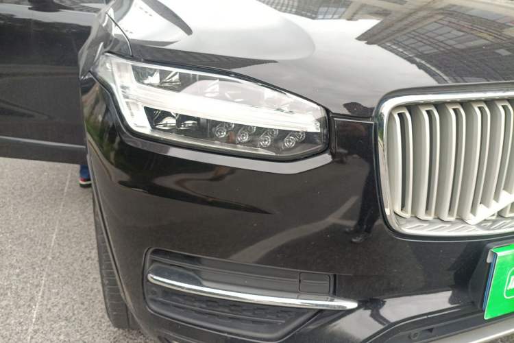 Used Volvo XC90 2018 T6 Zhiyi Edition 7-Seater Right Front Headlight