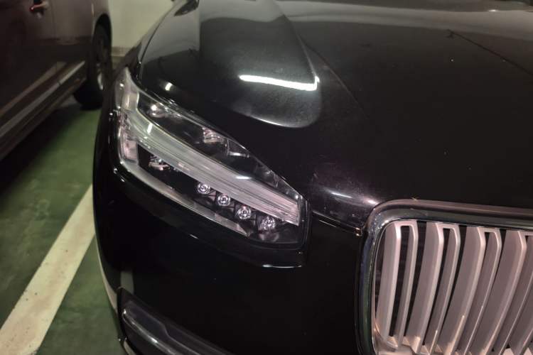Used Volvo XC90 2018 T6 Zhiyi Edition 7-Seater Right Front Headlight