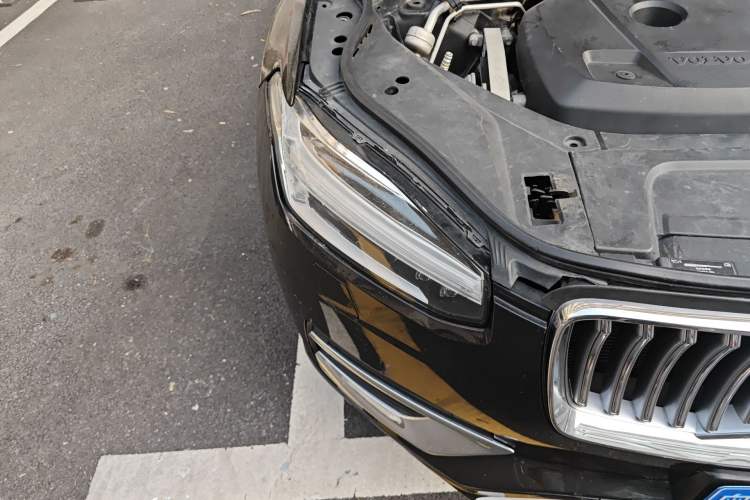 Used Volvo XC90 2018 T6 Zhiya Edition 7-seater Right Front Headlight