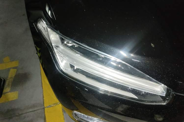 Used Volvo XC90 2018 T6 Zhiyi Edition 5-seater Right Front Headlight