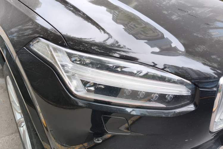 Used Volvo XC90 2018 T6 Zhiya Edition 7-seater Right Front Headlight