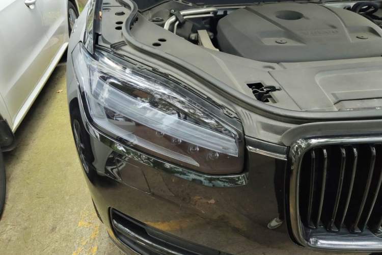 Used Volvo XC90 2018 T6 Zhiya Edition 7-seater Right Front Headlight