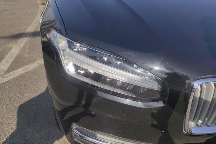 Used Volvo XC90 2018 T6 Zhiyi Edition 7-Seater Right Front Headlight