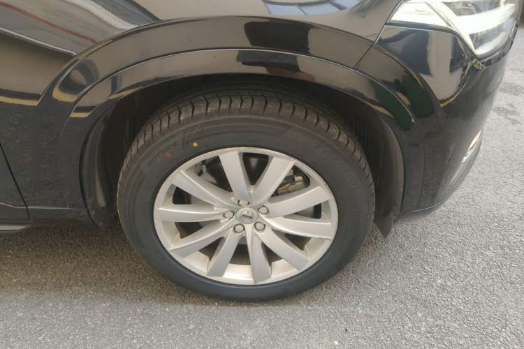 Used Volvo XC90 2018 T6 Zhiyi Edition 7-Seater Right Front Wheel Hub