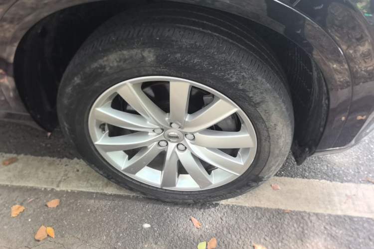 Used Volvo XC90 2018 T5 Zhiyi Edition 7-Seater Right Front Wheel Hub