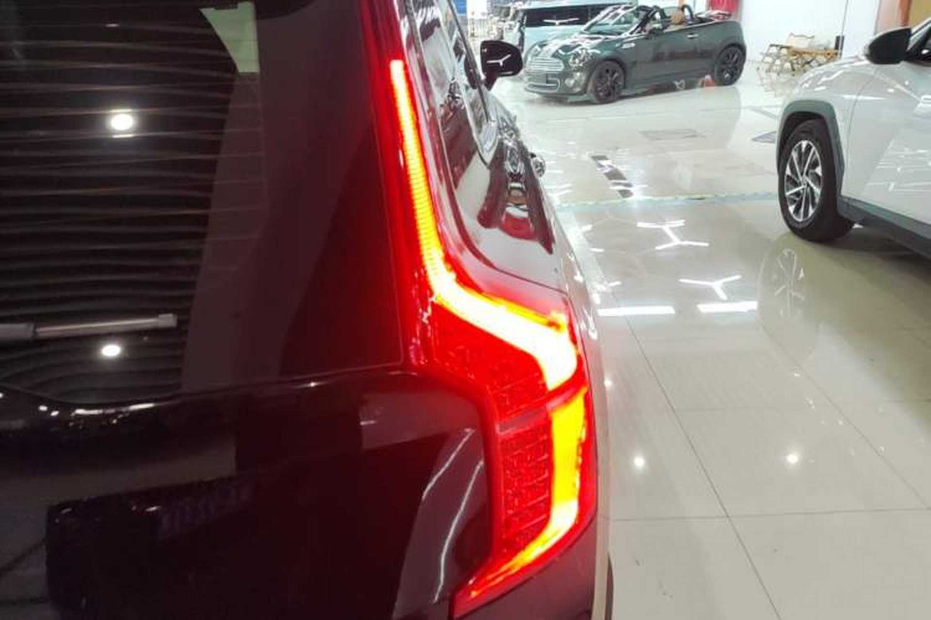 Used Volvo XC90 2018 T6 Zhiyi Edition 7-Seater Right Rear Taillight