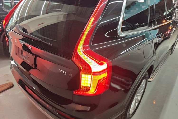 Used Volvo XC90 2018 T5 Zhiyi Edition 5-seater Right Rear Taillight