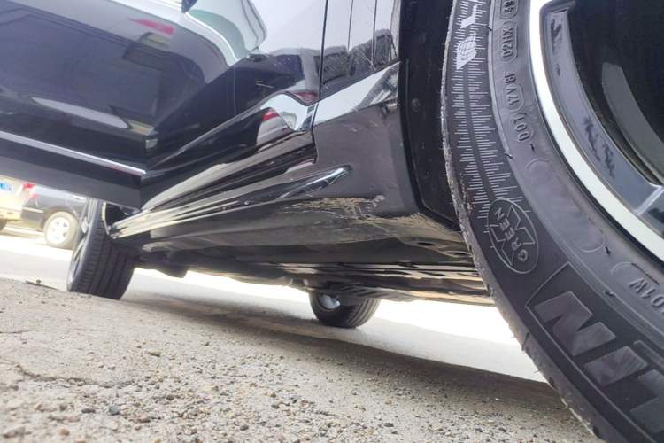 Used Volvo XC90 2018 T5 Zhiyi Edition 5-seater Right Side Sill