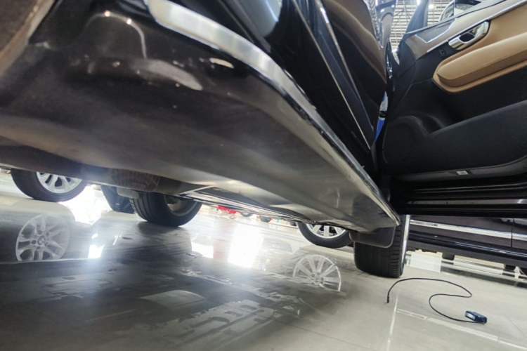 Used Volvo XC90 2018 T6 Zhiya Edition 7-seater Right Side Sill