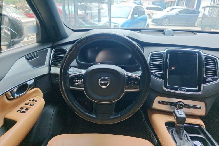Used Volvo XC90 2018 T5 Zhiyi Edition 7-Seater Steering Wheel