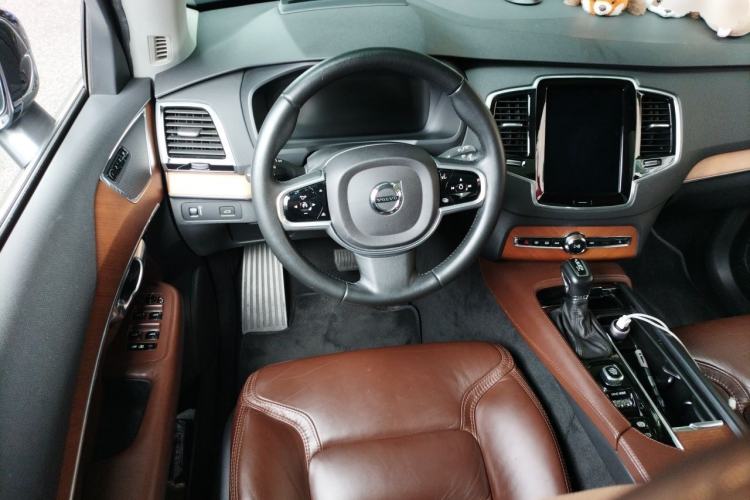 Used Volvo XC90 2018 T6 Zhiya Edition 7-seater Steering Wheel