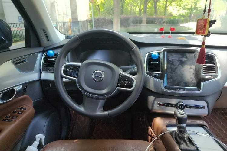 Used Volvo XC90 2018 T6 Zhiyi Edition 5-seater Steering Wheel