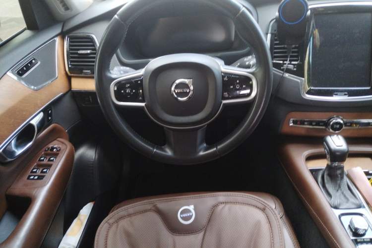 Used Volvo XC90 2018 T6 Zhiya Edition 7-seater Steering Wheel