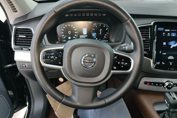 Used Volvo XC90 2018 T6 Zhiyi Edition 5-seater Steering Wheel