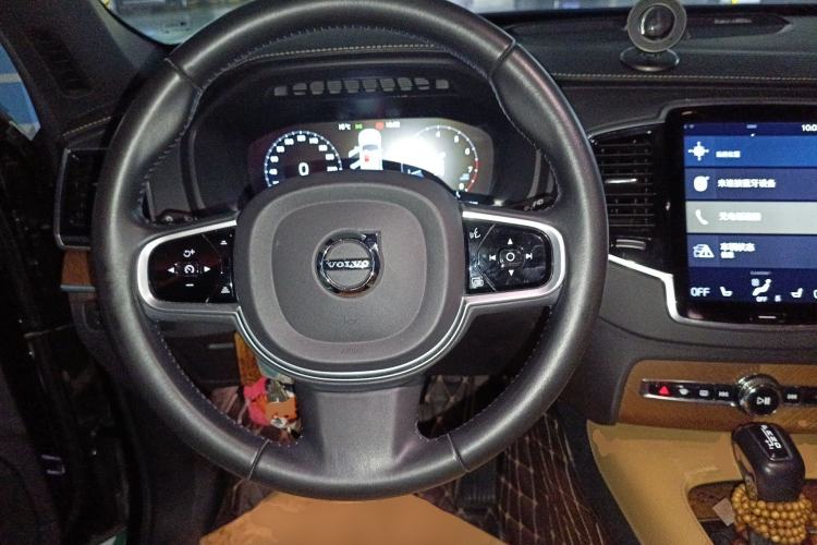 Used Volvo XC90 2018 T6 Prestige 7-Seater Steering Wheel