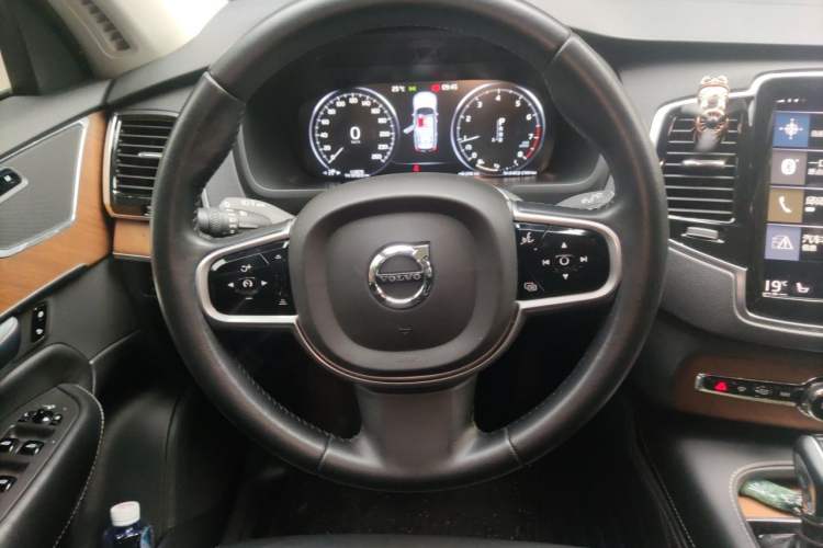 Used Volvo XC90 2018 T6 Zhiya Edition 7-seater Steering Wheel