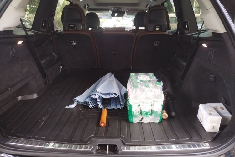 Used Volvo XC90 2018 T6 Zhiya Edition 7-seater Trunk