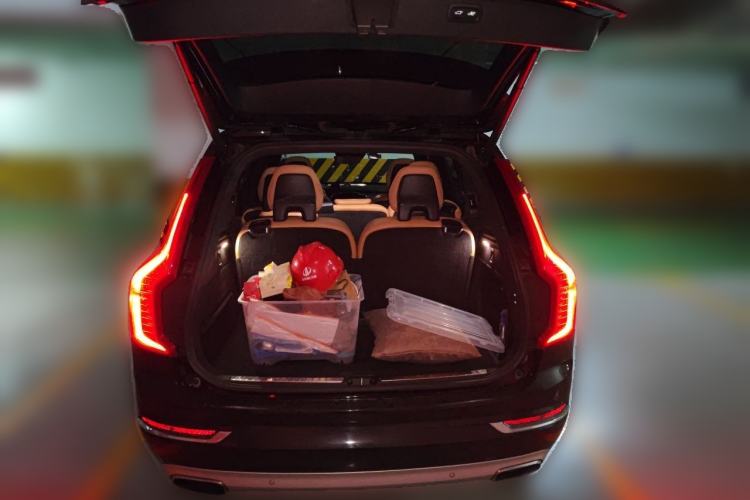 Used Volvo XC90 2018 T6 Zhiya Edition 7-seater Trunk
