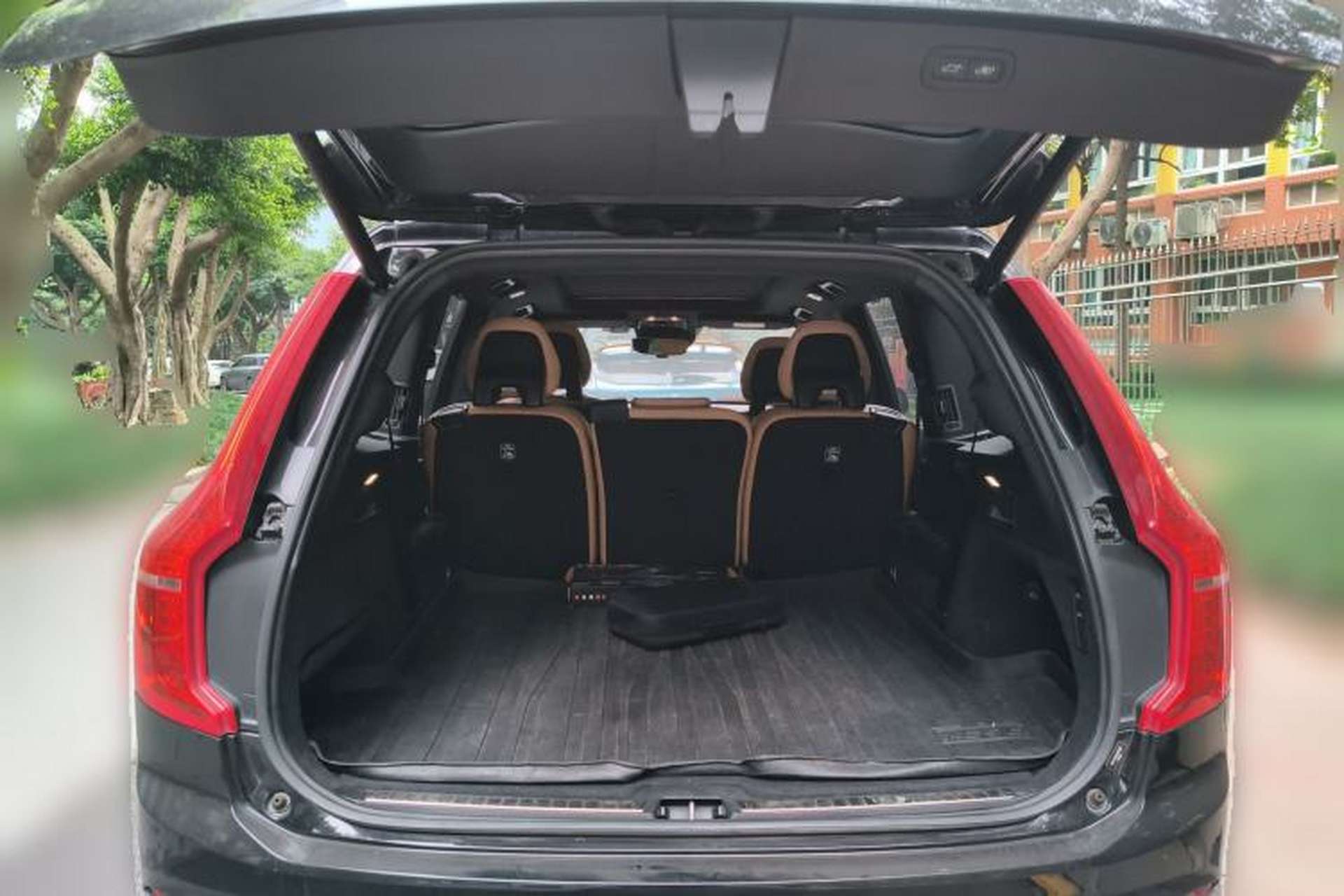 Used Volvo XC90 2018 T6 Zhiya Edition 7-seater Trunk