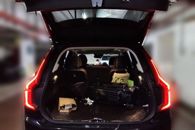 Used Volvo XC90 2018 T6 Zhiya Edition 7-seater Trunk