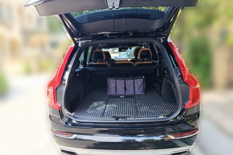 Used Volvo XC90 2018 T6 Zhiya Edition 7-seater Trunk