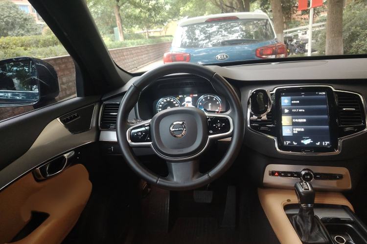 Used Volvo XC90 2018 T6 Zhiyi Edition 7-Seater Steering Wheel