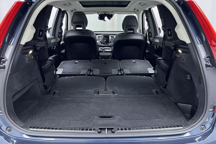 Used Volvo XC90 2018 T5 Zhiyi Edition 7-Seater Trunk