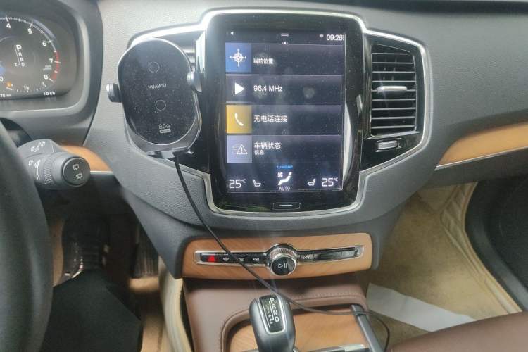 Used Volvo XC90 2018 T6 Zhiyi Edition 7-Seater Audio And AC Panel