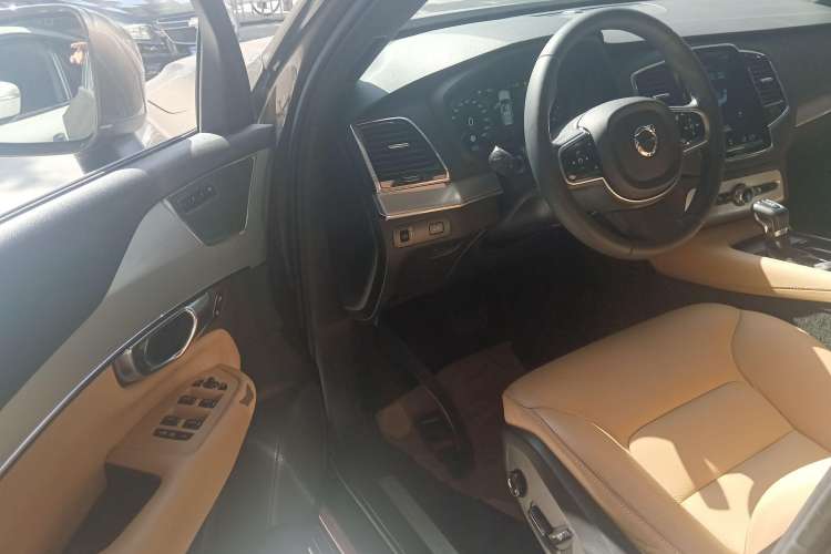 Used Volvo XC90 2018 T6 Zhiyi Edition 7-Seater Driver Seat
