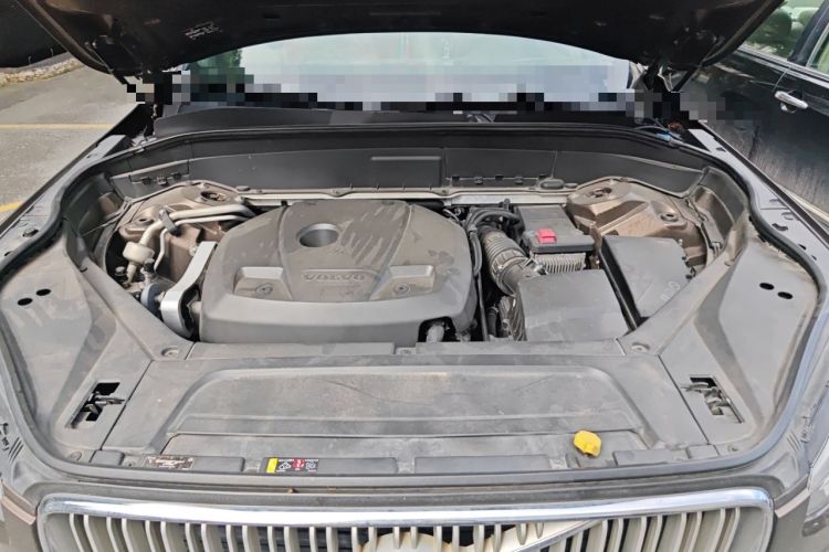 Used Volvo XC90 2018 T6 Zhiyi Edition 7-Seater Engine Bay