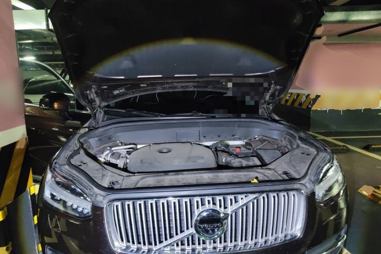 Used Volvo XC90 2018 T6 Zhiya Edition 7-seater Engine Bay