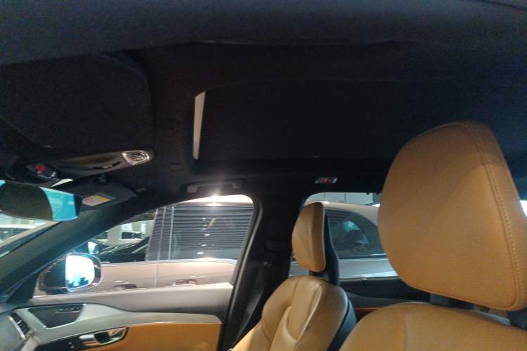 Used Volvo XC90 2018 T6 Zhiyi Edition 5-seater Headliner