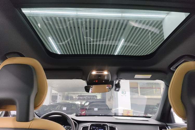 Used Volvo XC90 2018 T6 Zhiyi Edition 7-Seater Headliner