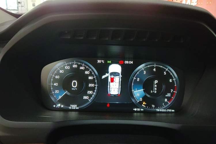 Used Volvo XC90 2018 T6 Zhiya Edition 7-seater Instrument Cluster