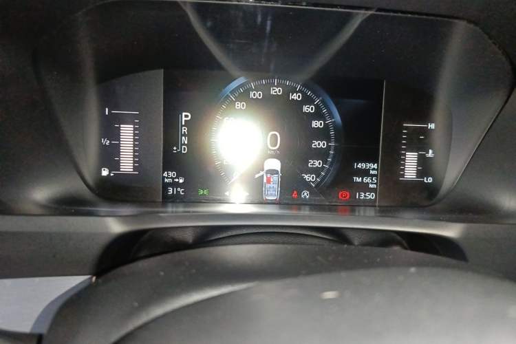 Used Volvo XC90 2018 T5 Zhiyi Edition 7-Seater Instrument Cluster