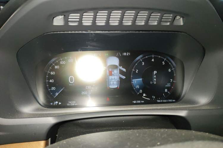 Used Volvo XC90 2018 T6 Zhiya Edition 7-seater Instrument Cluster