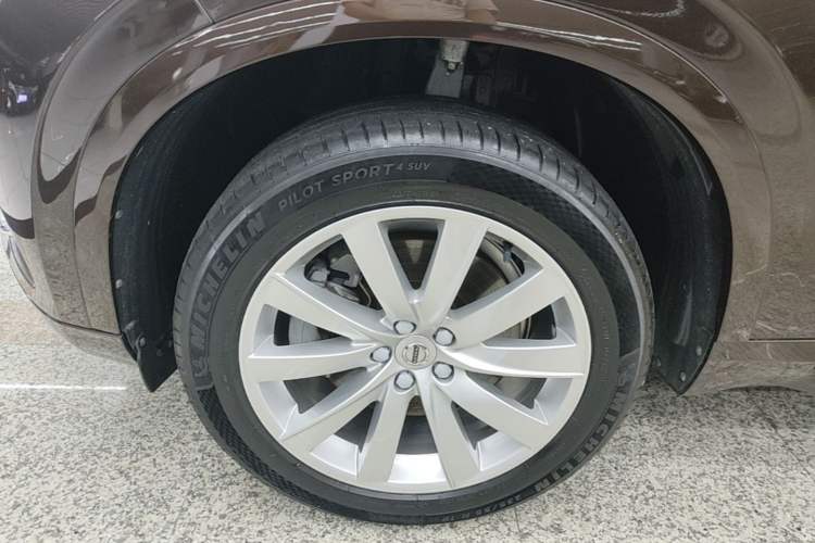 Used Volvo XC90 2018 T6 Zhiyi Edition 7-Seater Left Front Wheel Hub