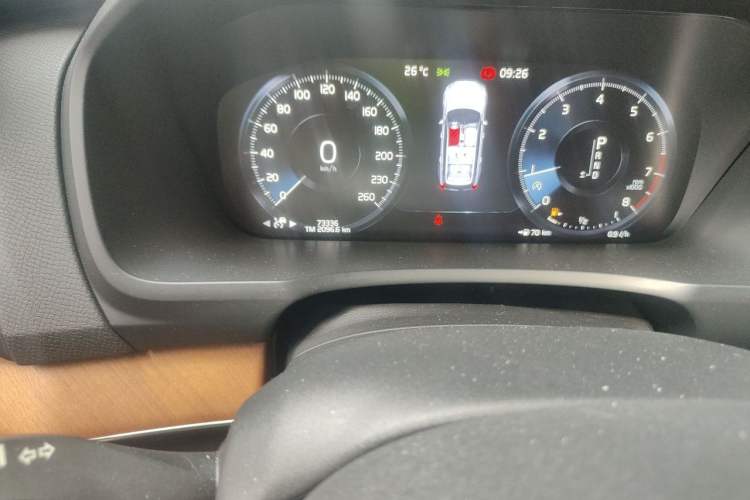 Used Volvo XC90 2018 T6 Zhiyi Edition 7-Seater Odometer Close Up