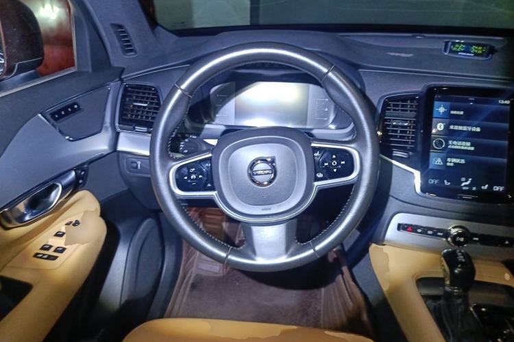 Used Volvo XC90 2018 T5 Zhiyi Edition 7-Seater Steering Wheel