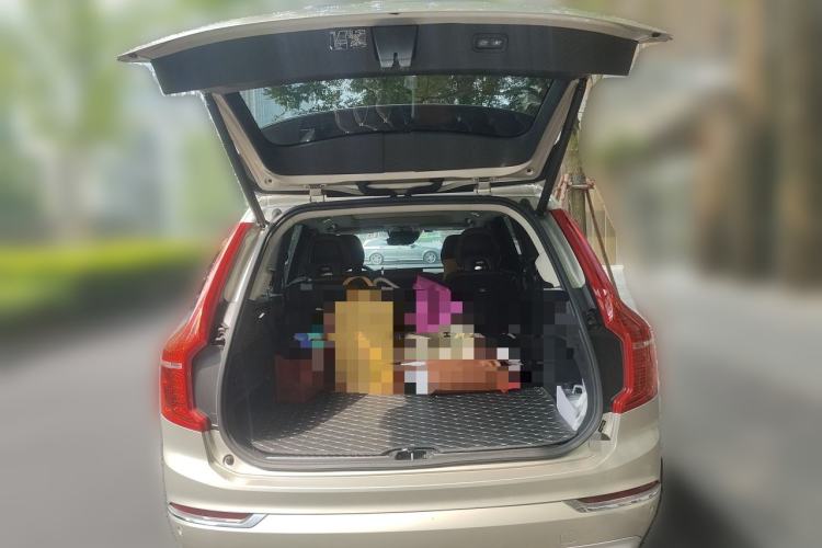 Used Volvo XC90 2018 T6 Zhiyi Edition 7-Seater Trunk