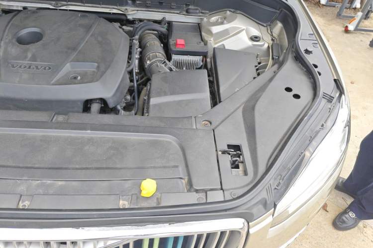 Used Volvo XC90 2018 T6 Zhiya Edition 7-seater Engine Bay Left