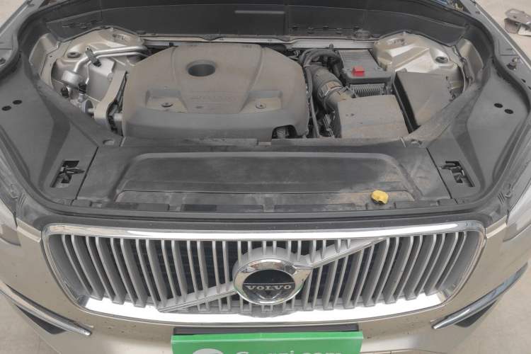 Used Volvo XC90 2018 T6 Zhiya Edition 7-seater Engine Bay