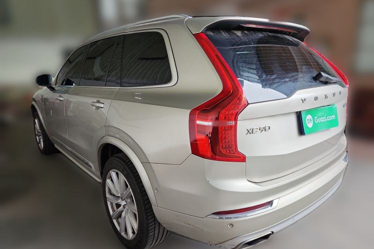 Used Volvo XC90 2018 T6 Prestige 7-Seater Rear Left 45 Deg