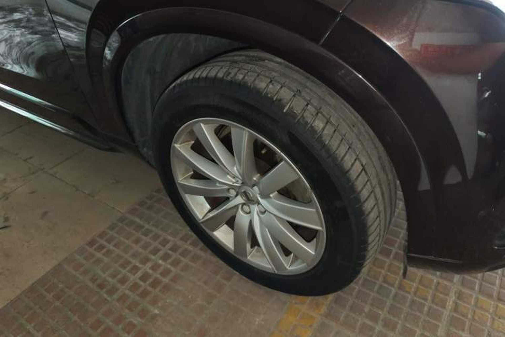 Used Volvo XC90 2018 T6 Zhiyi Edition 7-Seater Right Front Wheel Hub