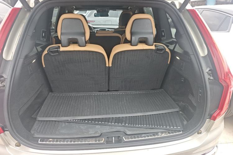 Used Volvo XC90 2018 T6 Zhiya Edition 7-seater Trunk