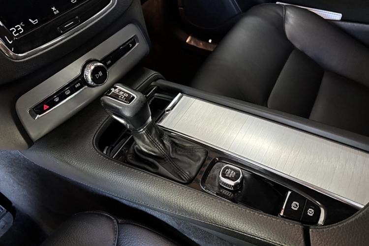 Used Volvo XC90 2018 T5 Zhiyi Edition 5-seater Interior 10