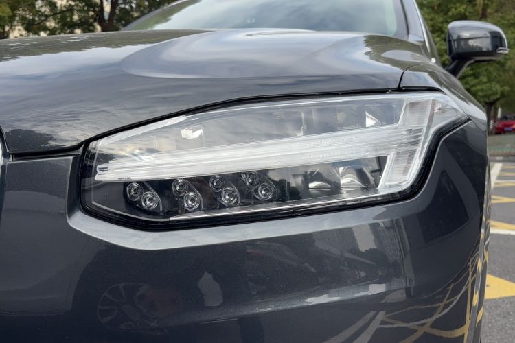 Used Volvo XC90 2018 T5 Zhiyi Edition 5-seater Left Front Headlight