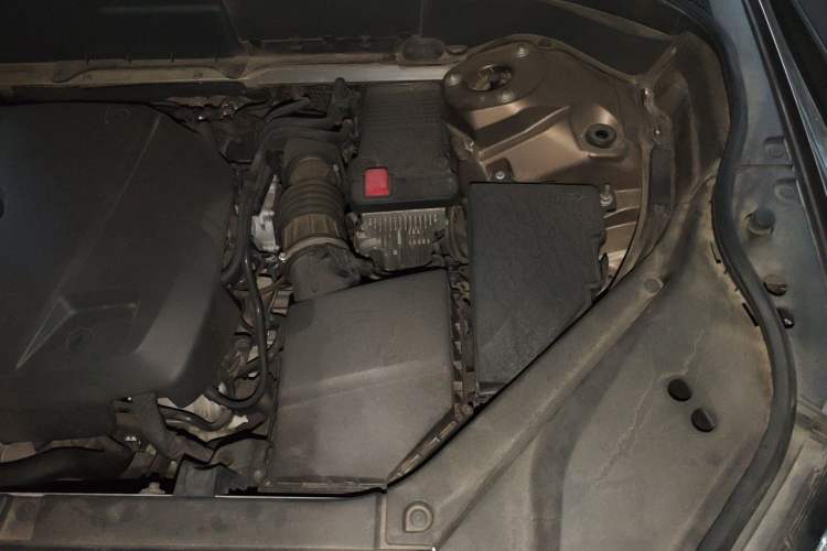 Used Volvo XC90 2018 T6 Zhiyi Edition 7-Seater Engine Bay Left